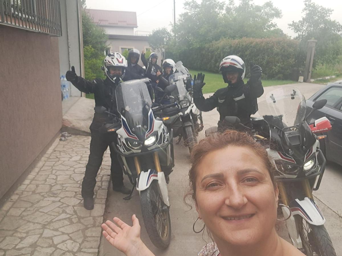 Green Villa Rodna 스코페 외부 사진